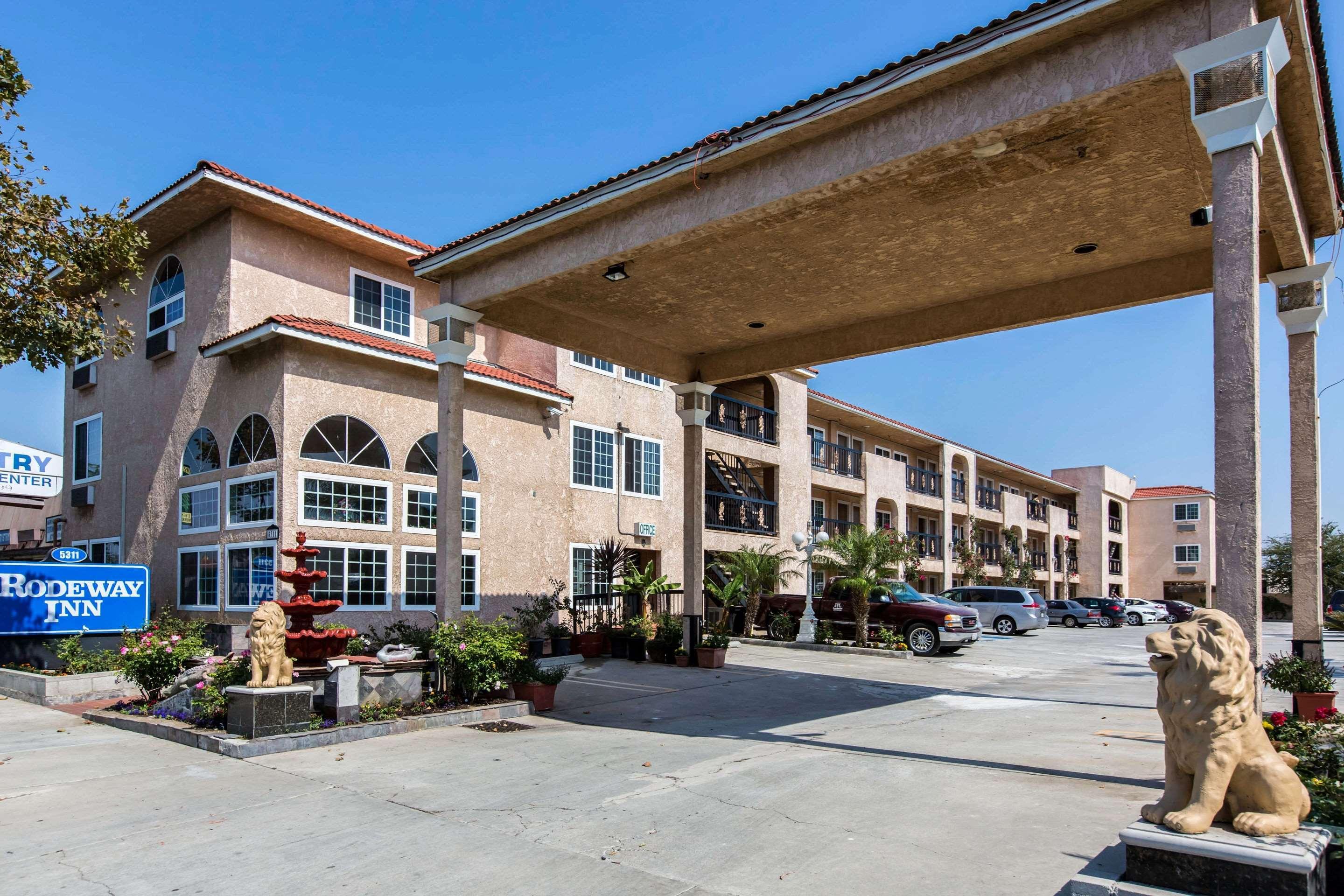 Rodeway Inn Cypress Ngoại thất bức ảnh