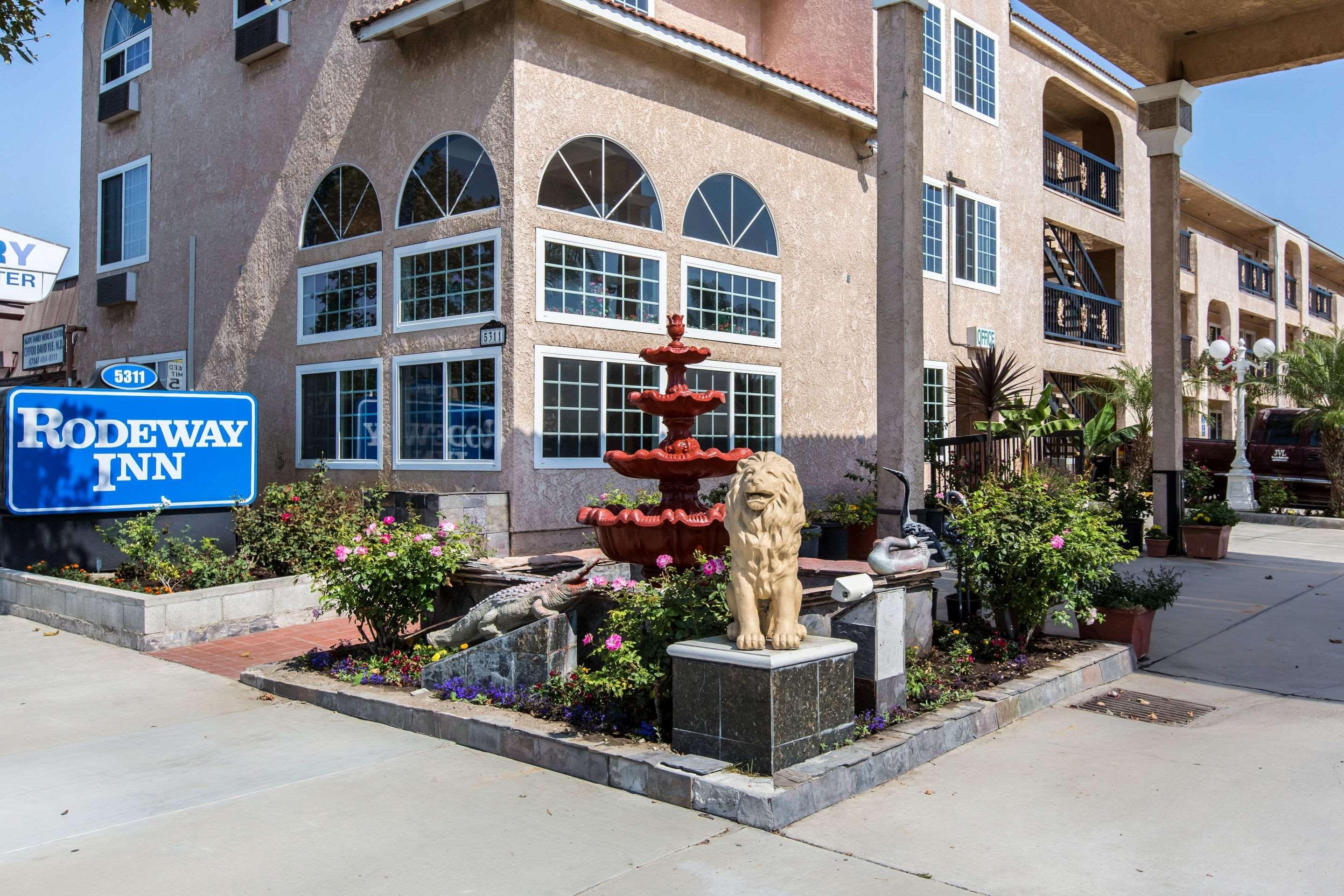 Rodeway Inn Cypress Ngoại thất bức ảnh