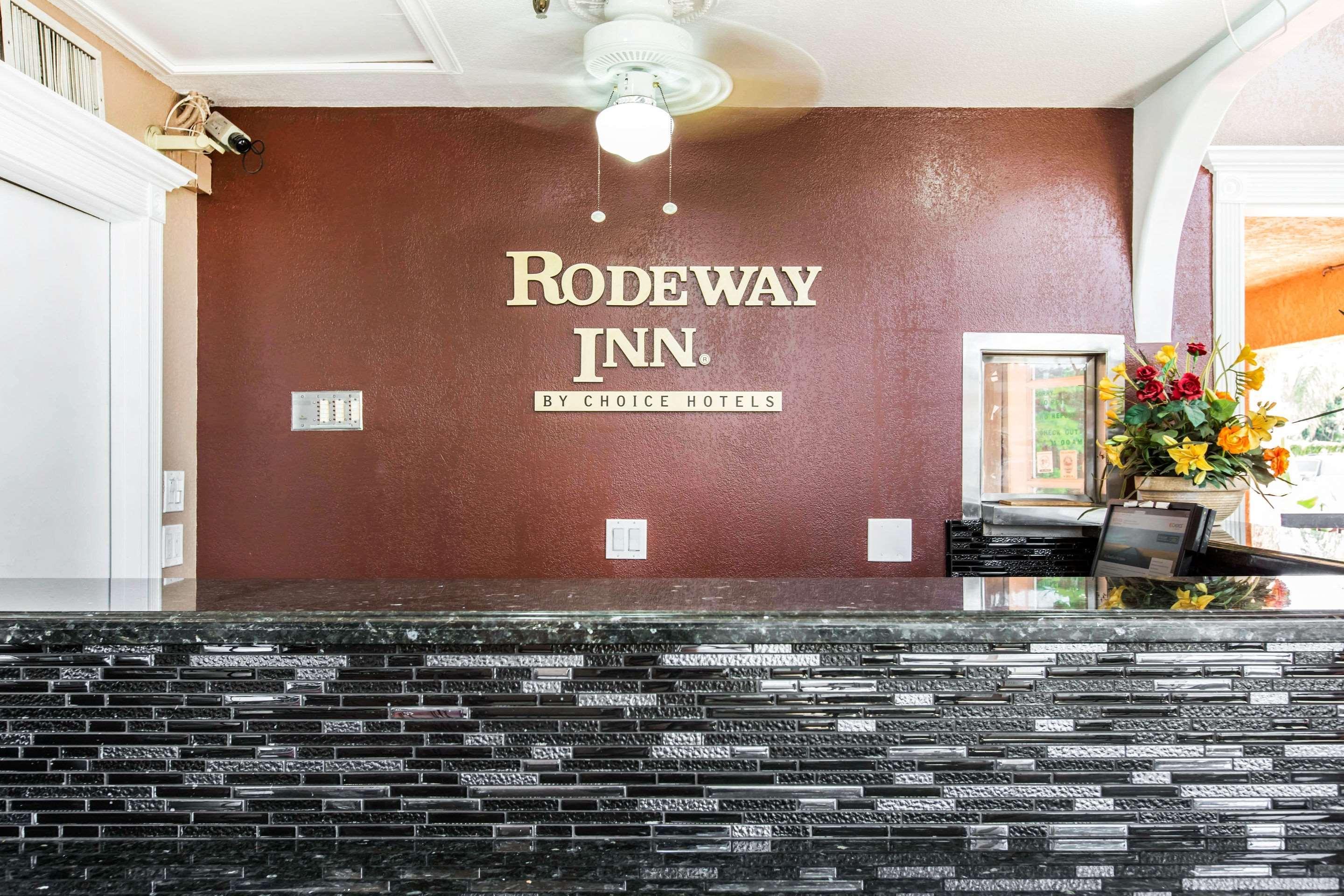 Rodeway Inn Cypress Ngoại thất bức ảnh